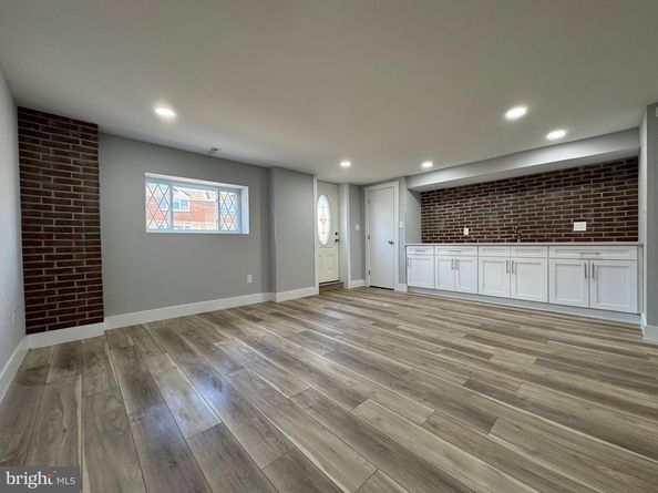 526 Wartman Street, Philadelphia PA 19128