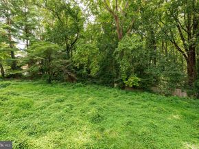 5906 17TH Street NW, Washington DC 20011