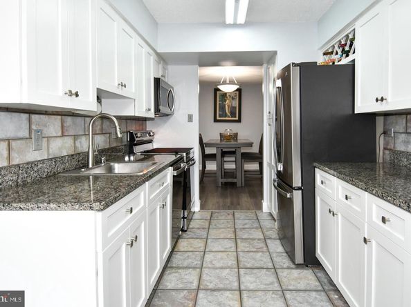 4500 S Four Mile Run Drive 1218, Arlington VA 22204