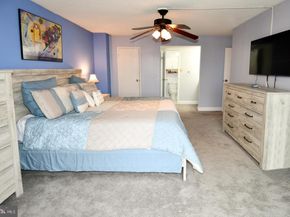 4500 S Four Mile Run Drive 1218, Arlington VA 22204