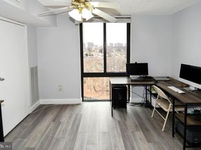 4500 S Four Mile Run Drive 1218, Arlington VA 22204