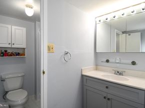 4500 S Four Mile Run Drive 1218, Arlington VA 22204