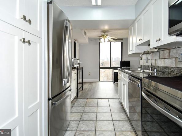 4500 S Four Mile Run Drive 1218, Arlington VA 22204