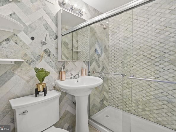 4600 Duke Street 1231, Alexandria VA 22304