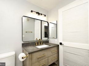 3003 Nicosh Circle 3106, Falls Church VA 22042