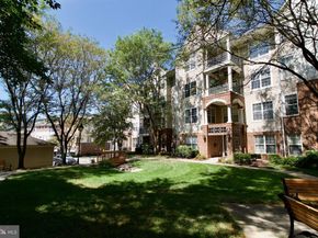 3003 Nicosh Circle 3106, Falls Church VA 22042