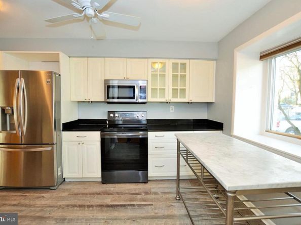 2369 Generation Drive, Reston VA 20191