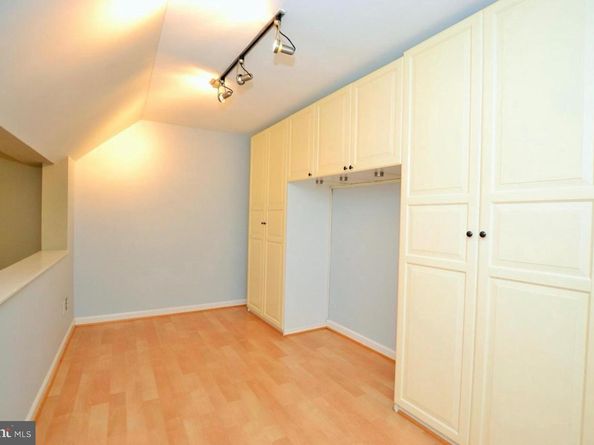 2369 Generation Drive, Reston VA 20191