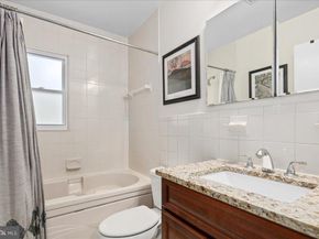 5913 4TH Road N, Arlington VA 22203