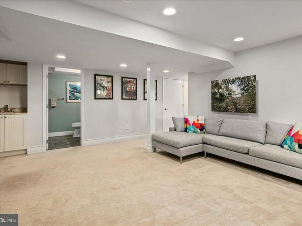 5913 4TH Road N, Arlington VA 22203