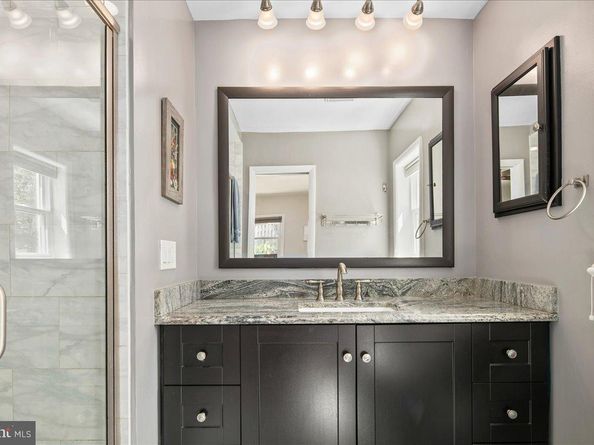 5913 4TH Road N, Arlington VA 22203