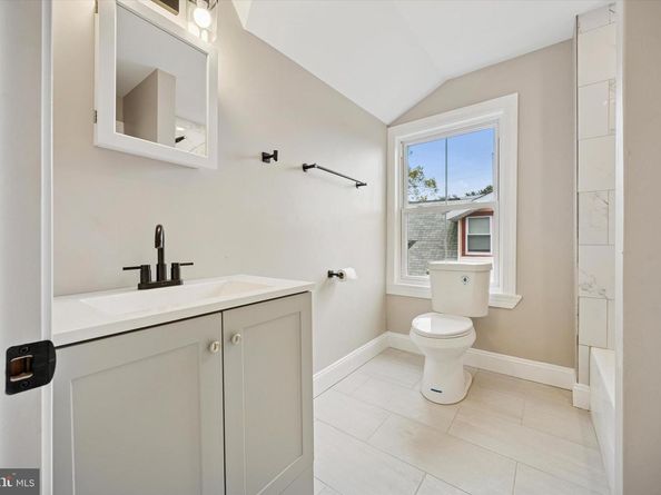 49 Elberon Avenue, Lansdowne PA 19050