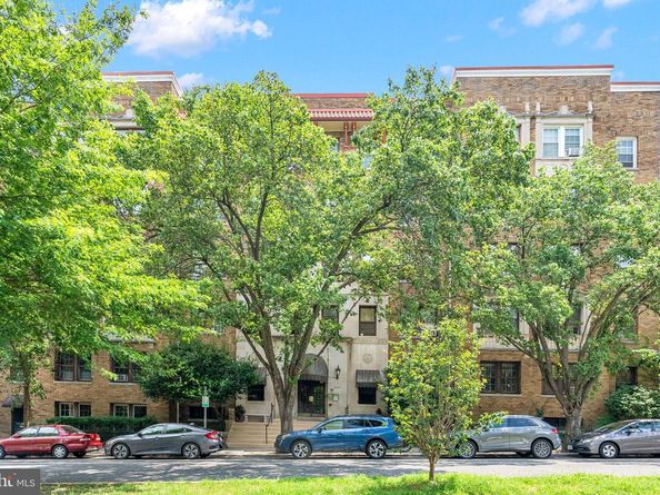 2707 Adams Mill Road NW 308, Washington DC 20009