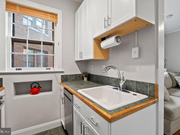 2707 Adams Mill Road NW 308, Washington DC 20009