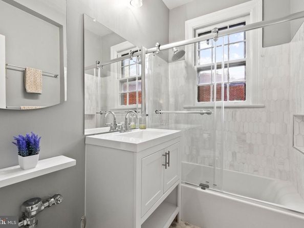 2707 Adams Mill Road NW 308, Washington DC 20009