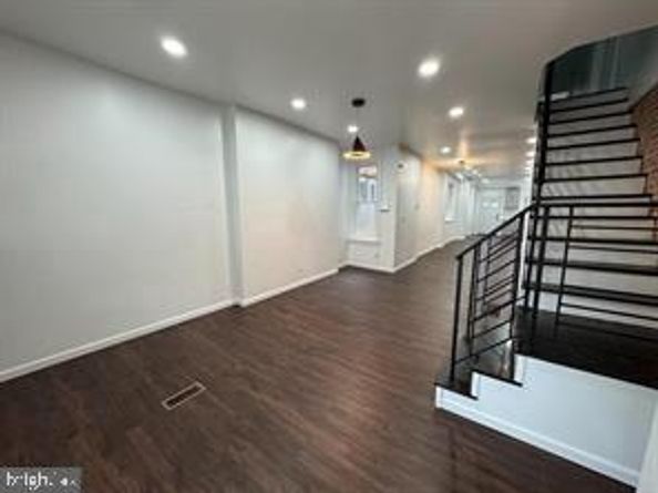 3083 Emerald Street, Philadelphia PA 19134