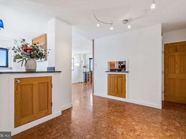 1816 New Hampshire Avenue NW 1009, Washington DC 20009