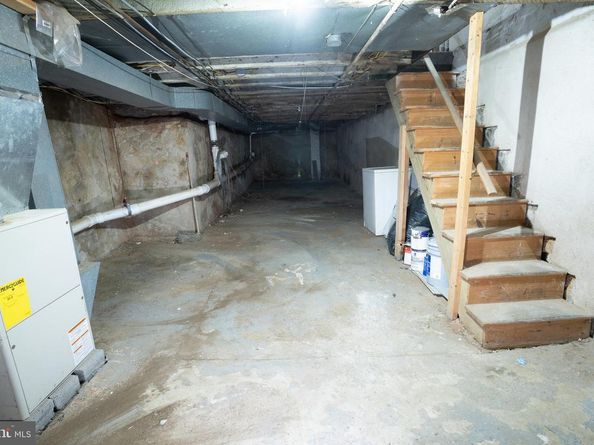 2427 N 17TH Street, Philadelphia PA 19132