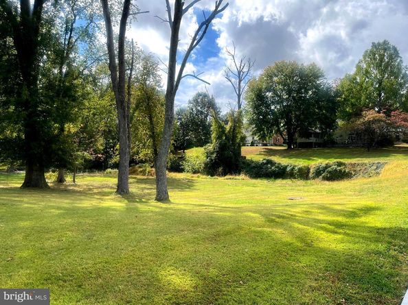 1366 Stephen Way, Southampton PA 18966