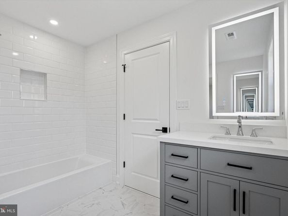 896 Conestoga Road, Berwyn PA 19312