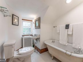 123 Gypsy Lane, King Of Prussia PA 19406