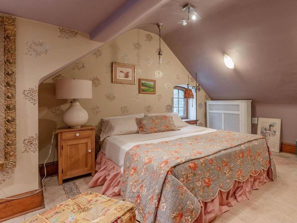 123 Gypsy Lane, King Of Prussia PA 19406