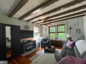 4206 Houghton Street, Philadelphia PA 19128