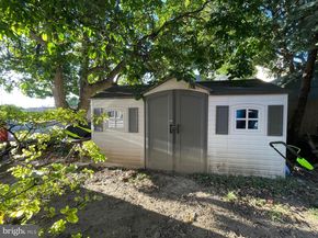 4206 Houghton Street, Philadelphia PA 19128