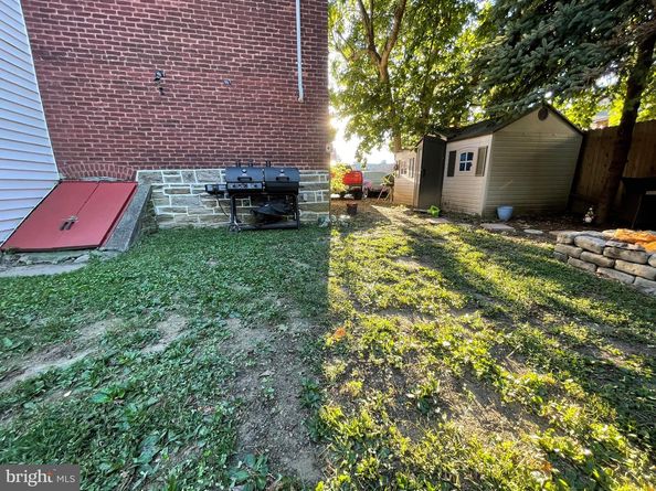 4206 Houghton Street, Philadelphia PA 19128
