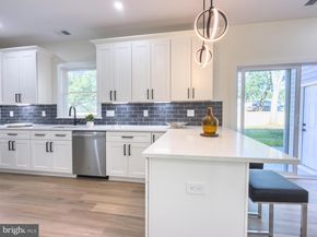 656 Stuart Court, Herndon VA 20170