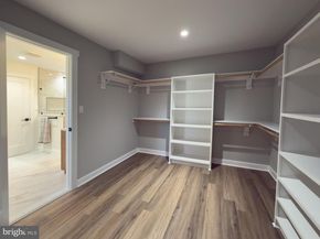 656 Stuart Court, Herndon VA 20170