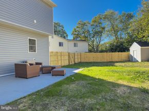 656 Stuart Court, Herndon VA 20170