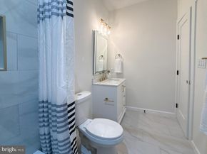 656 Stuart Court, Herndon VA 20170
