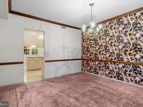 60 Signal Hill Road, Holland PA 18966
