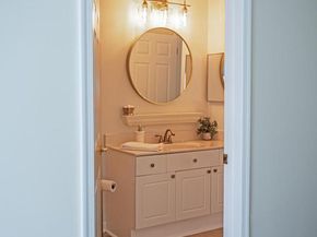 4561 Strutfield Lane 3115, Alexandria VA 22311