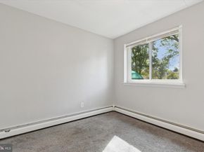 1575 W Street Road 721, Warminster PA 18974