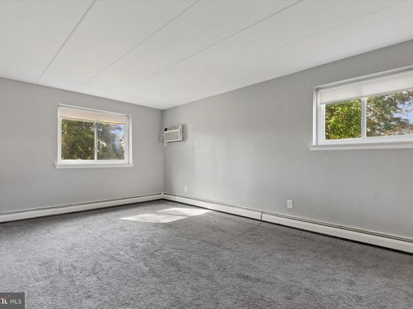 1575 W Street Road 721, Warminster PA 18974