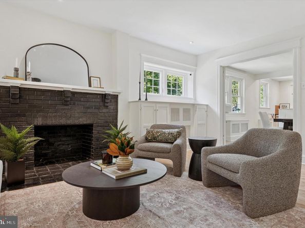 525 Burnham Road, Philadelphia PA 19119