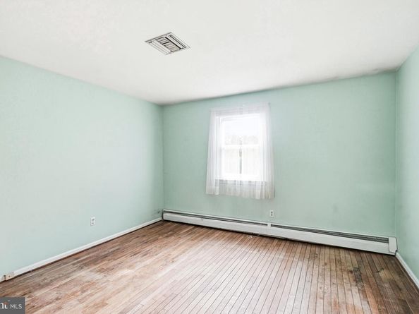 167 Gilbert Drive, Morrisville PA 19067