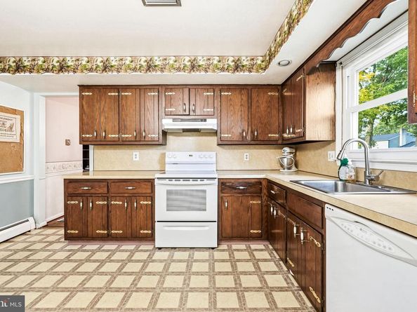 167 Gilbert Drive, Morrisville PA 19067
