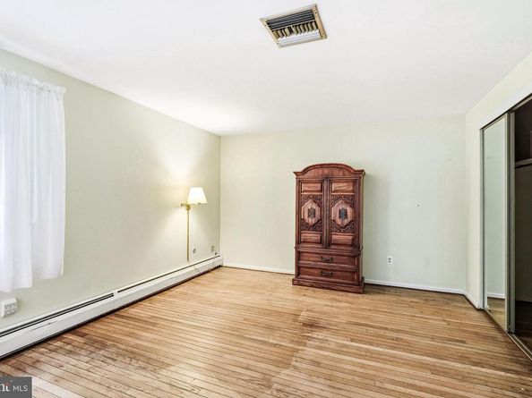 167 Gilbert Drive, Morrisville PA 19067