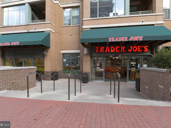 2500 Virginia Avenue NW 210S, Washington DC 20037