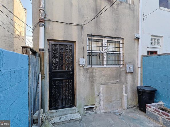 809 Earp Street, Philadelphia PA 19147