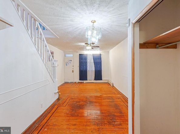 809 Earp Street, Philadelphia PA 19147