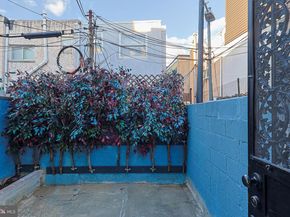 809 Earp Street, Philadelphia PA 19147