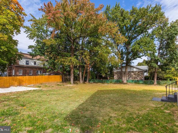 201 Elder Avenue, Lansdowne PA 19050