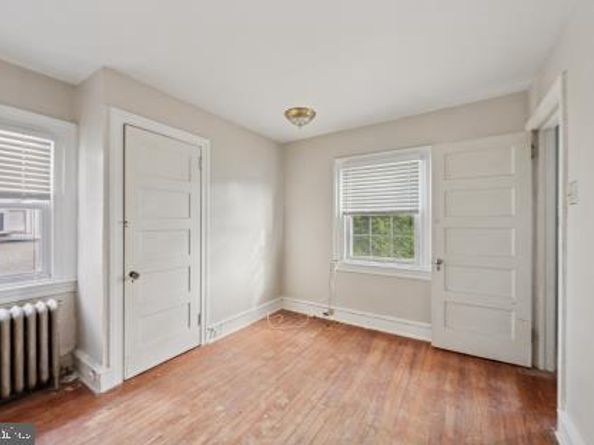7011 Hazel Avenue, Upper Darby PA 19082