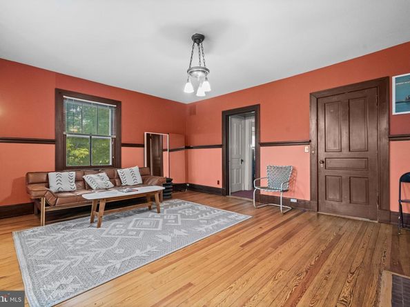2516 Cliffbourne Place NW, Washington DC 20009