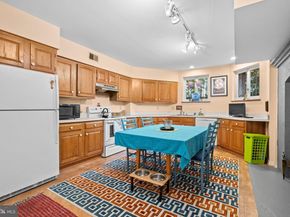 2516 Cliffbourne Place NW, Washington DC 20009