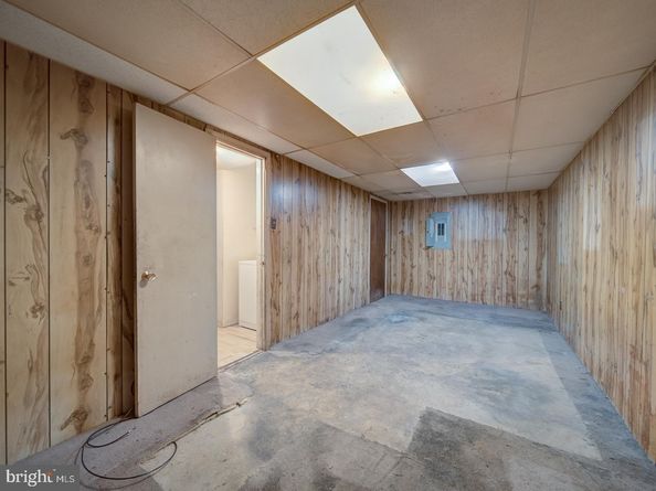 3459 Summit Court NE 3459, Washington DC 20018